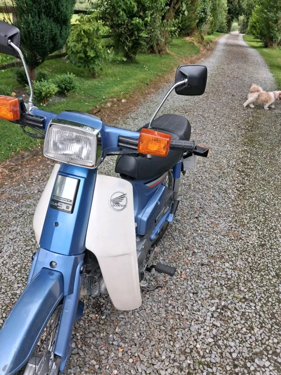 Honda c90 - Image 1