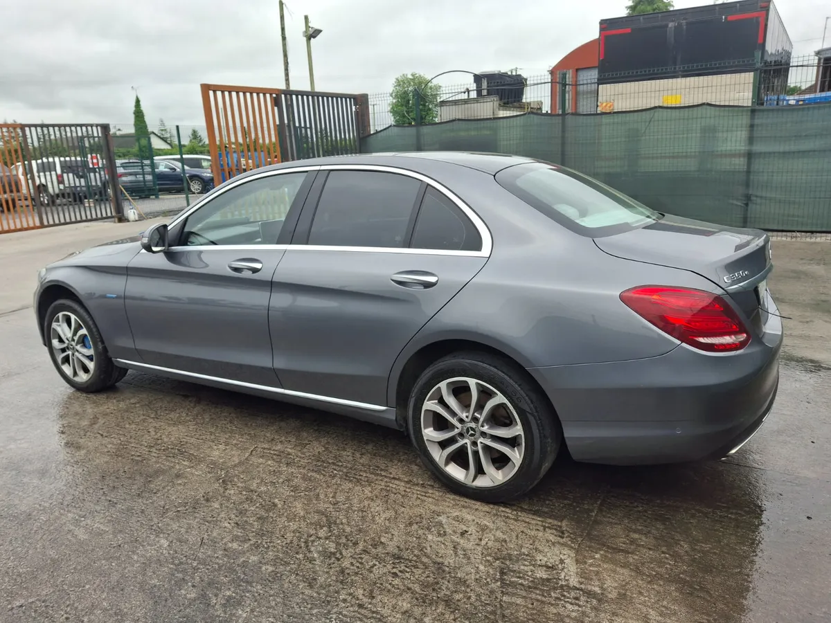 2017 Mercedes C-Class  350 C E Sport  Premium - Image 4