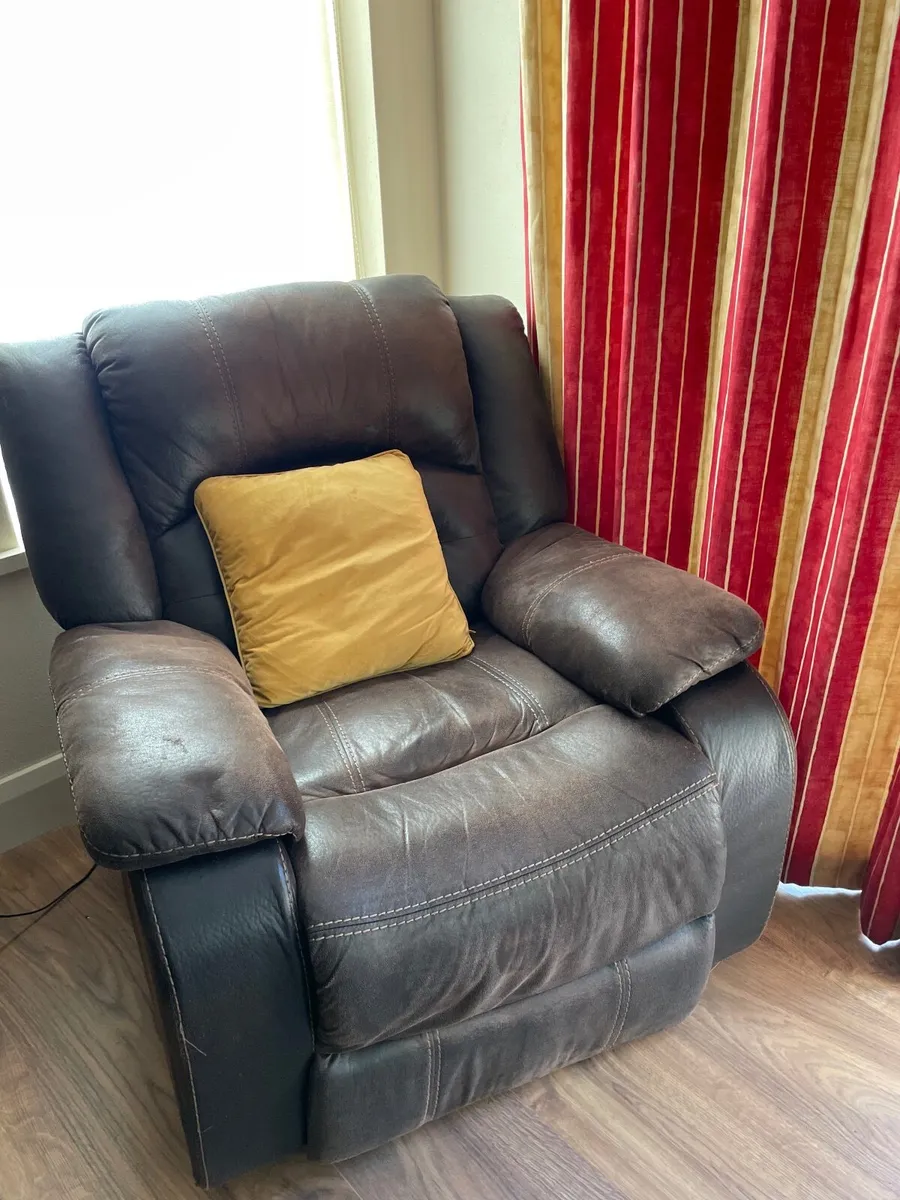 Couches - Image 1