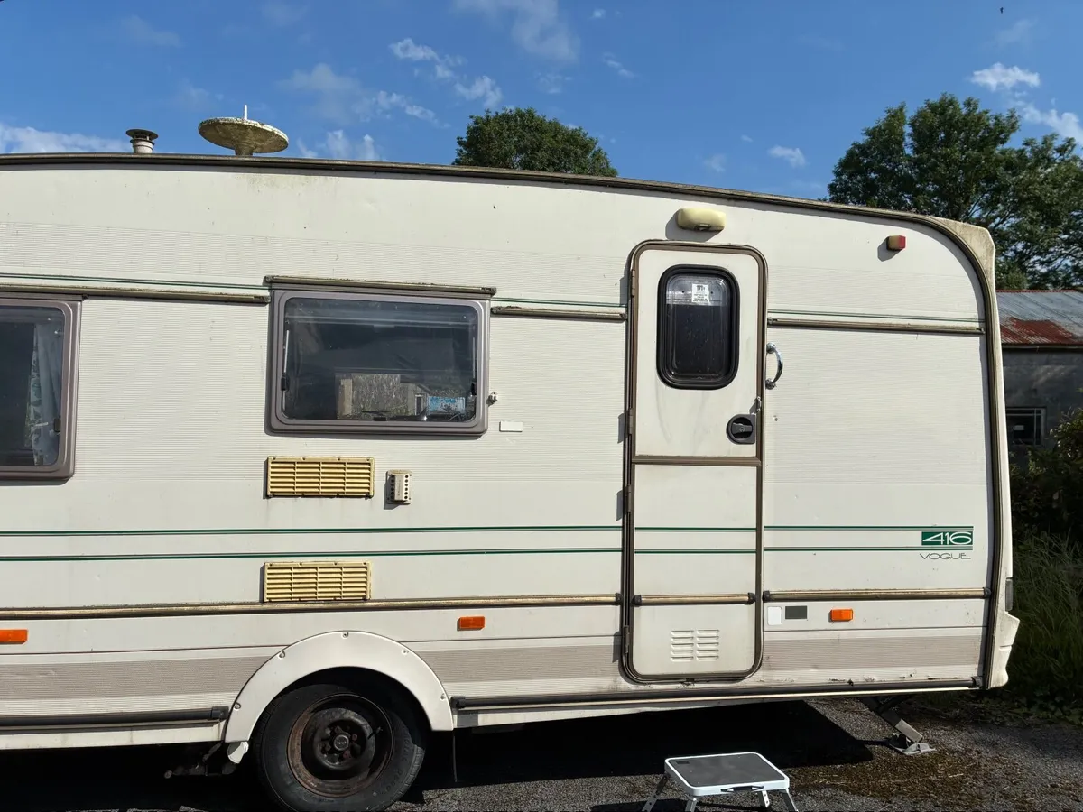 Caravan - Image 4