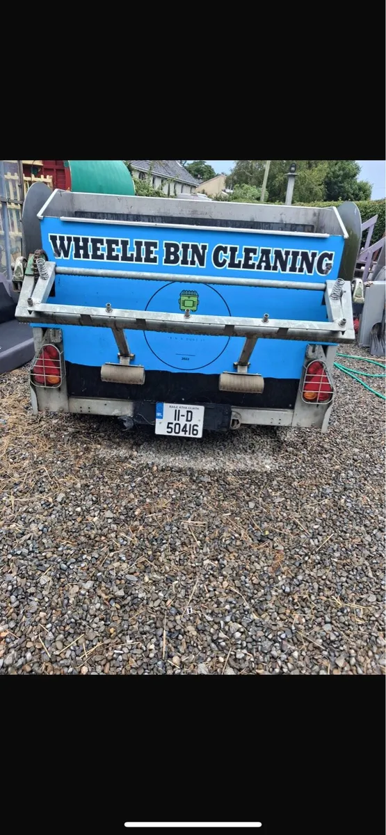 Business for sale wheel bin cleaner - Image 4