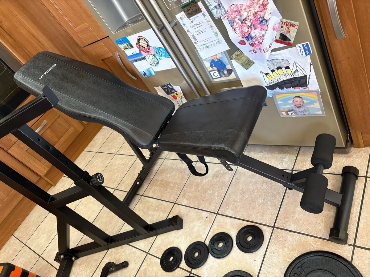 LARGE GYM BUNDLE, 100KG WEIGHTS, HEAVY RACK ETC! - Image 4