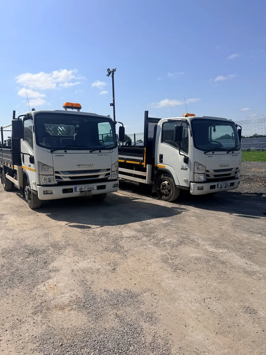 Izuzu tipper - Image 2