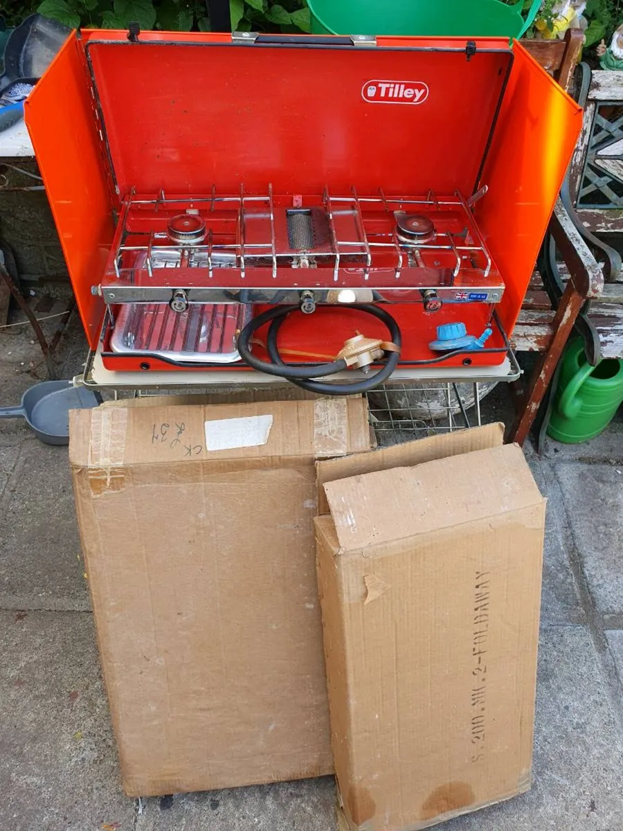 Vintage Tiley 2 burner gas foldaway stove - Image 4