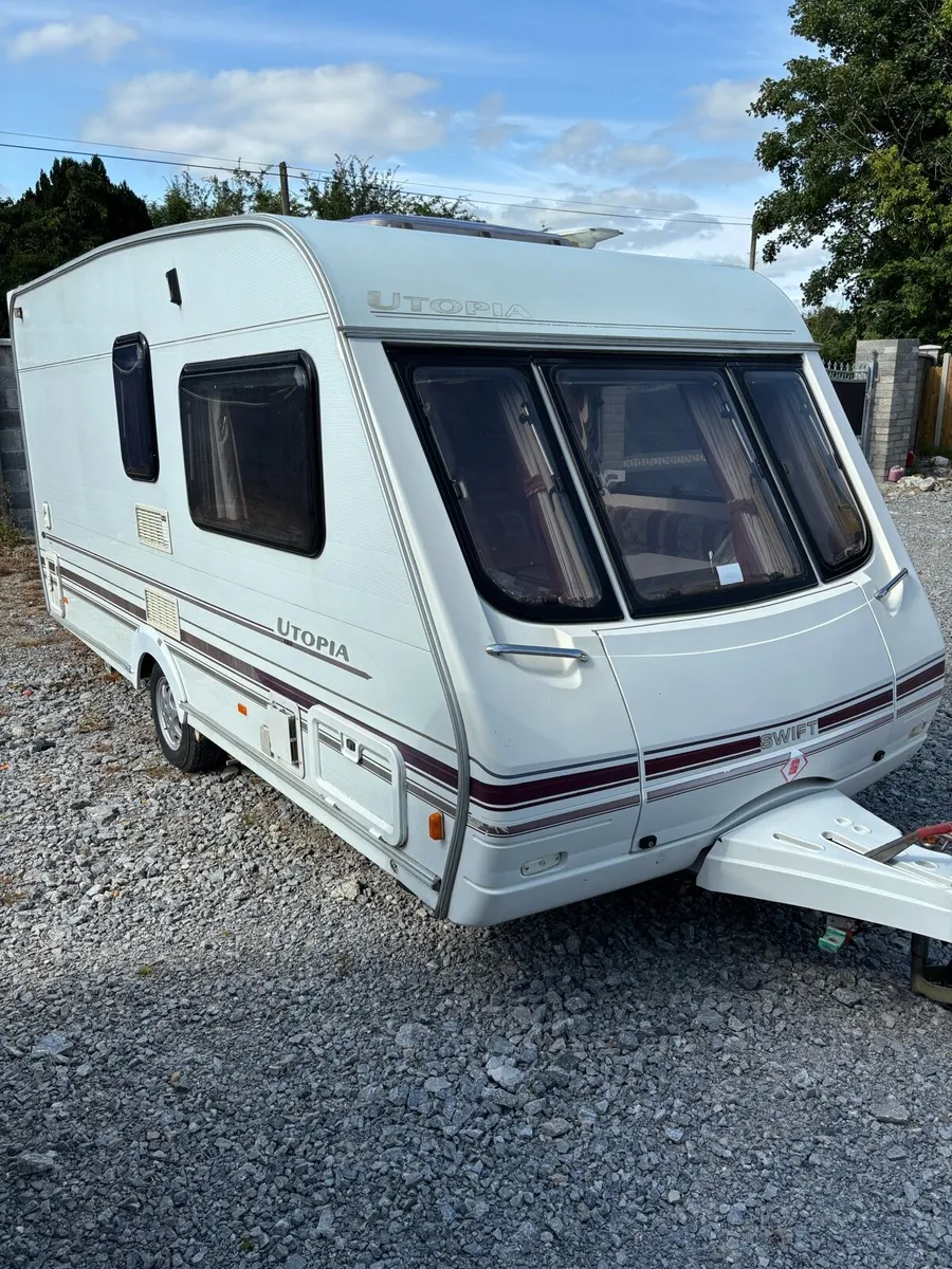 SWIFT 2 BERTH BARGAIN - Image 2