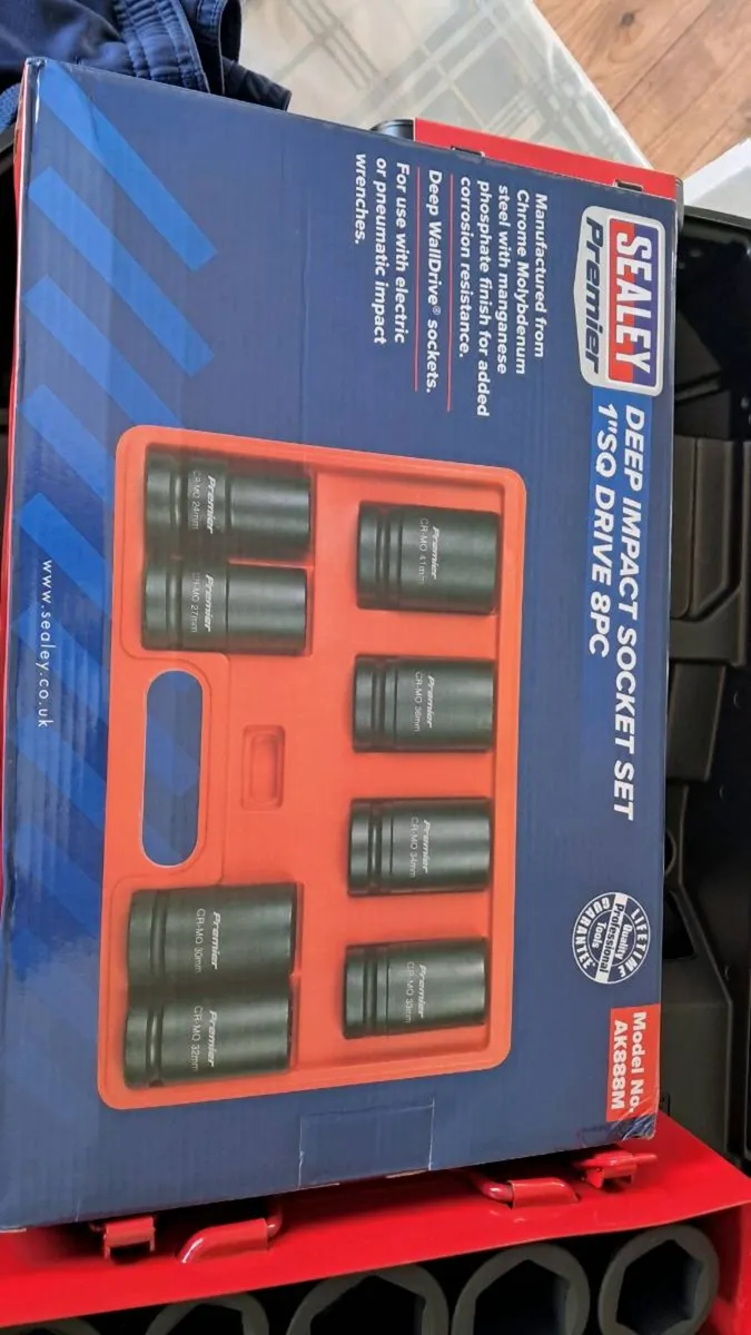 Milwaulkee M18 Heavy Duty Impact Driver - Image 2