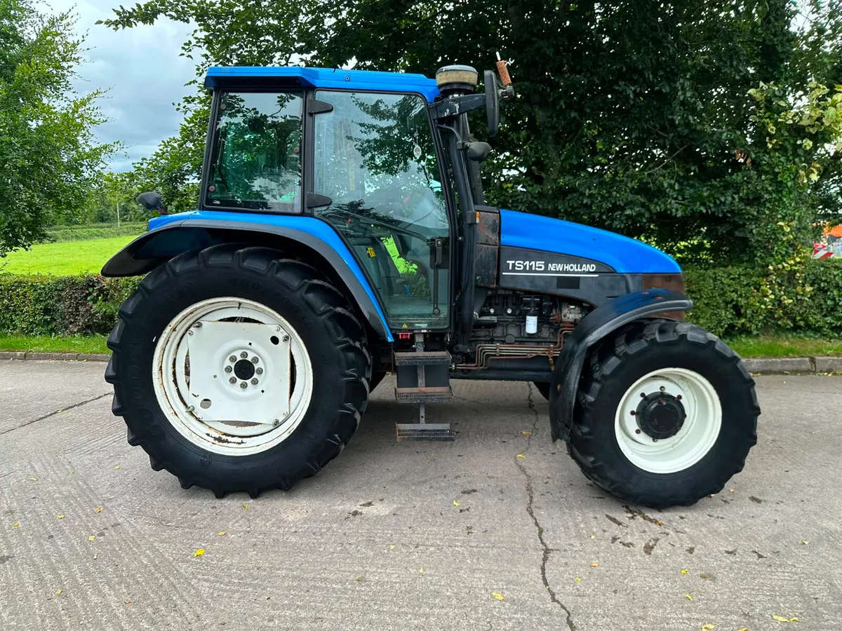 New Holland TS115 - Image 3