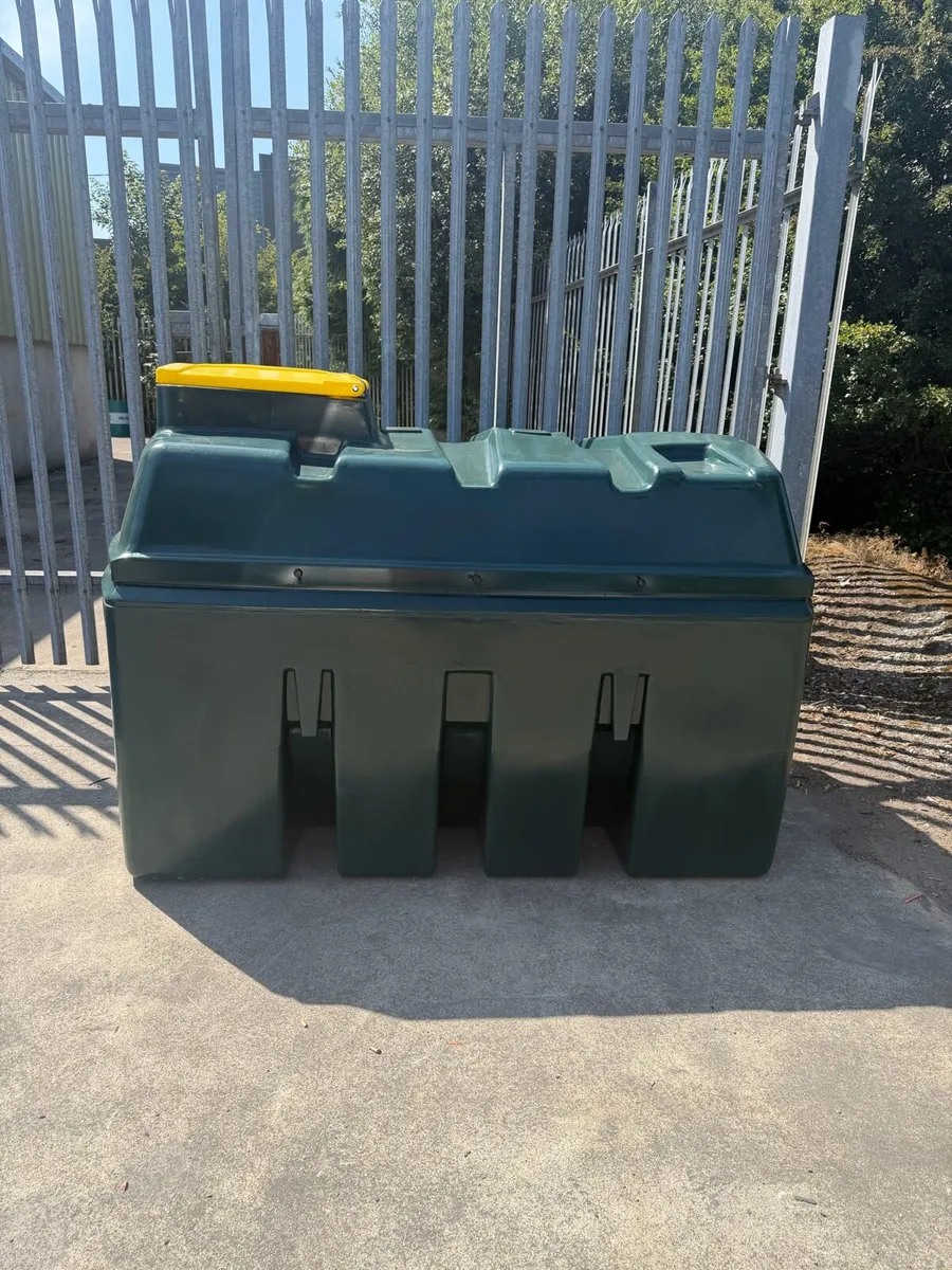 Bund Waste Oil Tank - Image 1