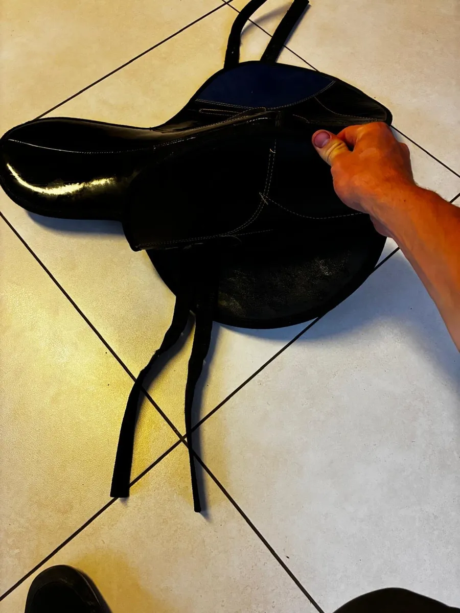 Exercise saddle for horse riding - Image 4