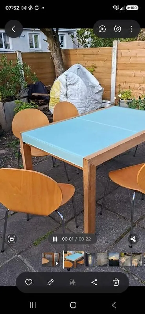 Table and 6 chairs - Image 2