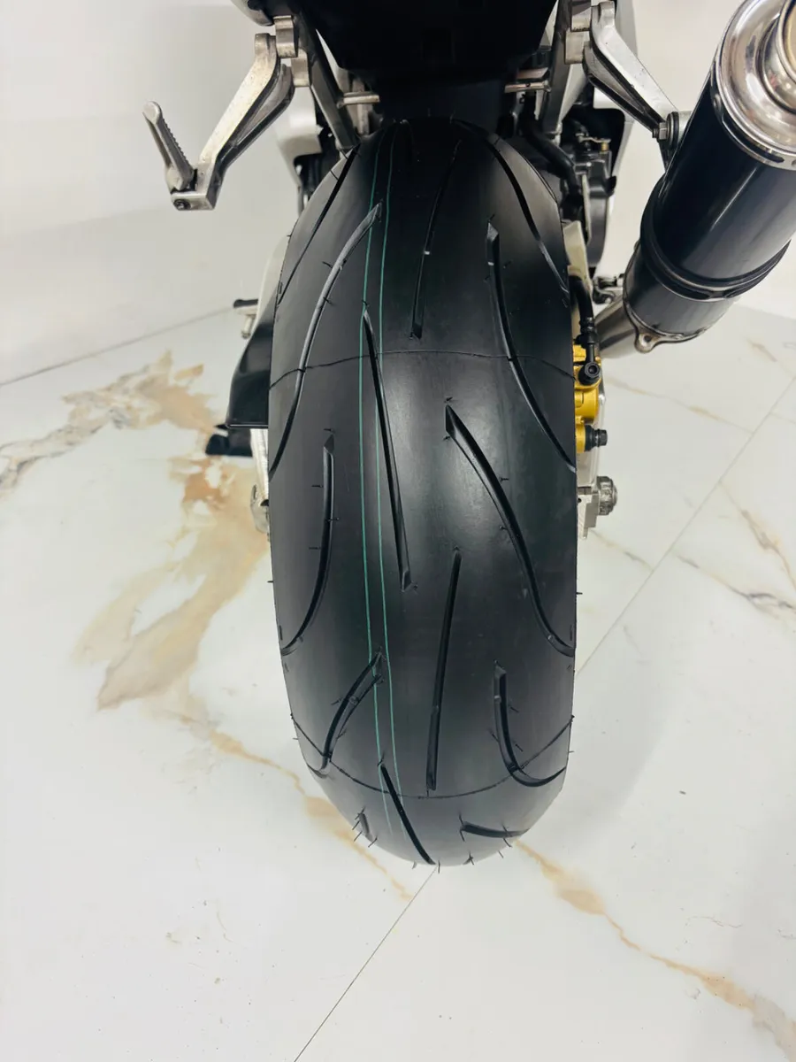 Honda Cbr Fireblade nationwide delivery - Image 4
