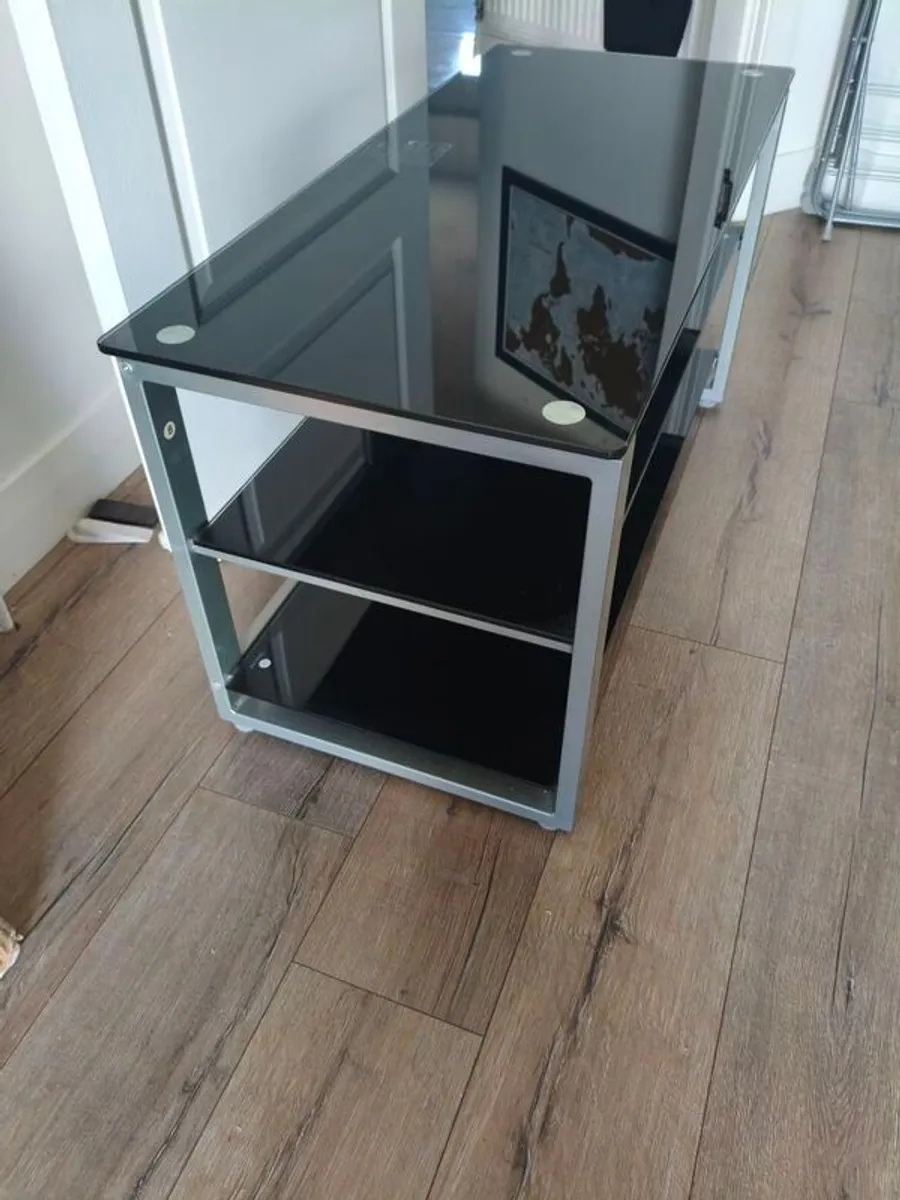 TV Stand - Image 3
