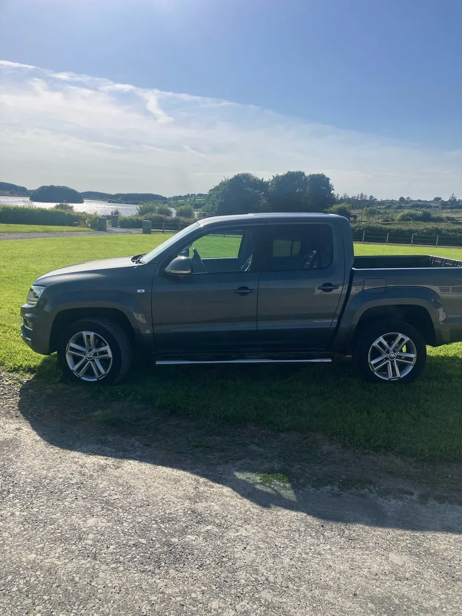 Volkswagen amarok v6 - Image 2