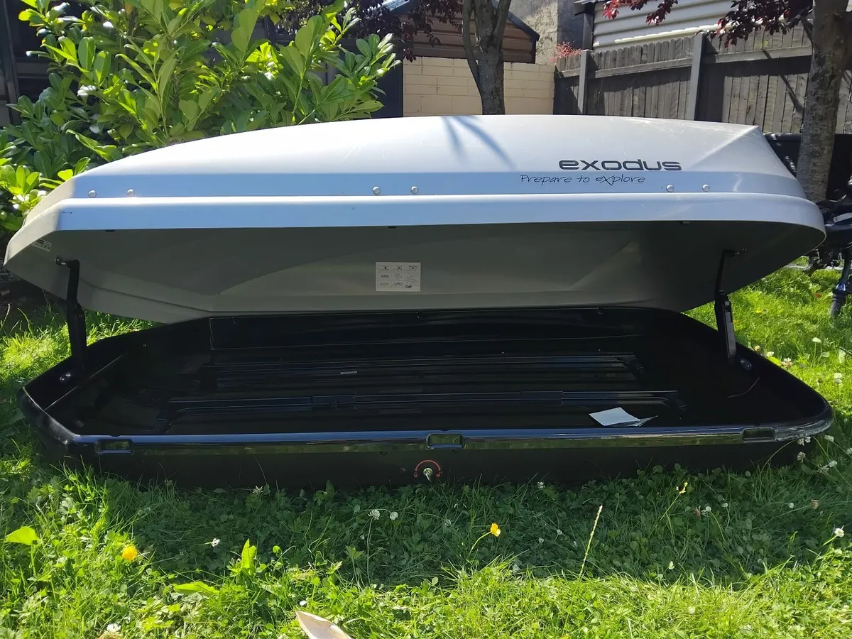 Thule Exodus Roof Box for sale - Image 2