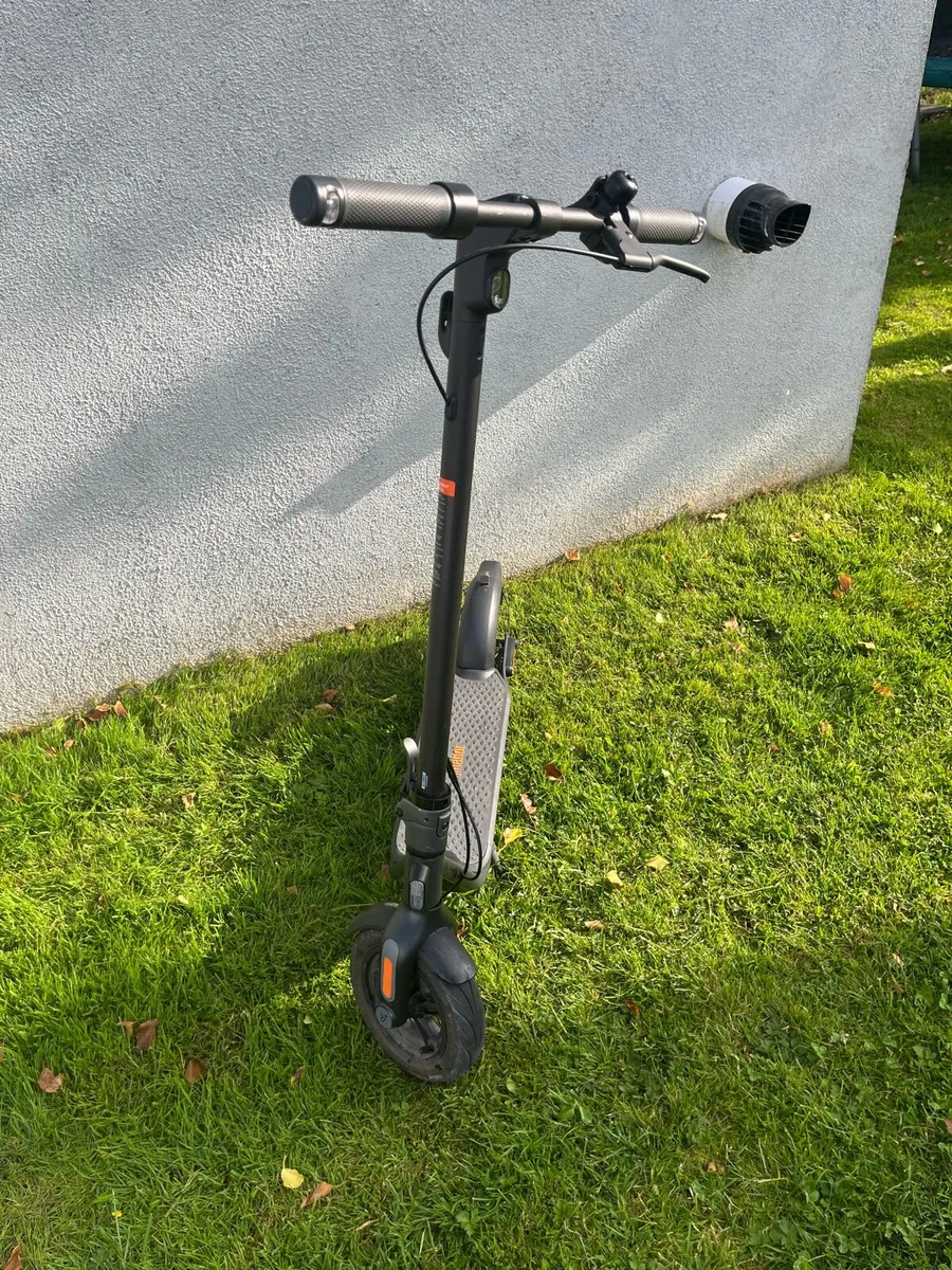 Ninebot KickScooter F2 - Image 3