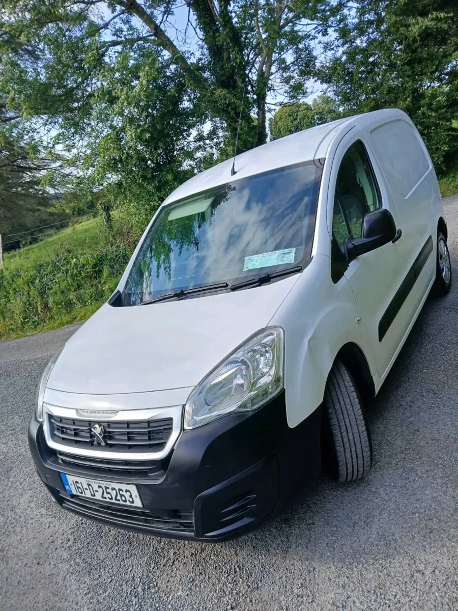 2016 Peugeot Partner van - Image 1