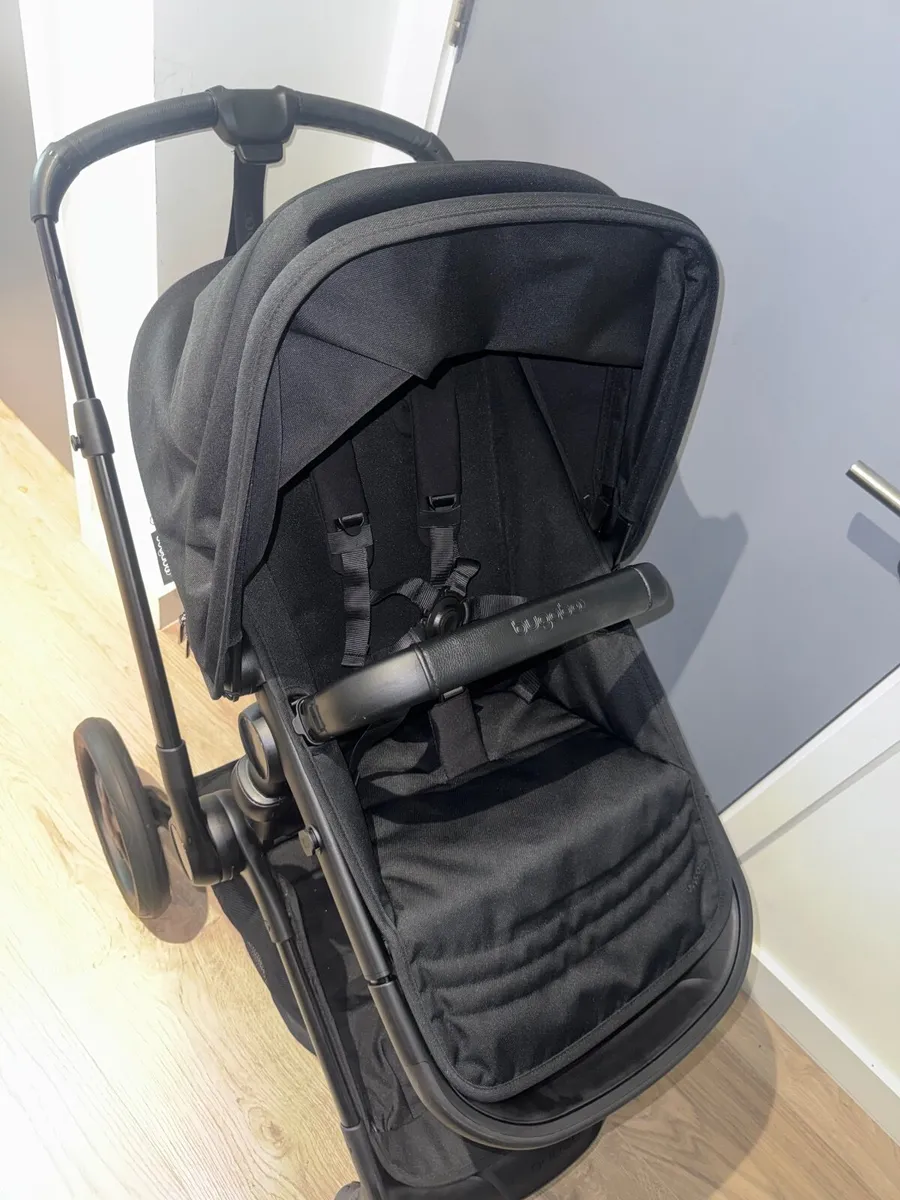 Bugaboo fox 5 renew black - Image 1