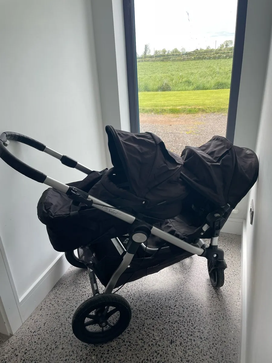 City select Double buggy - Image 3