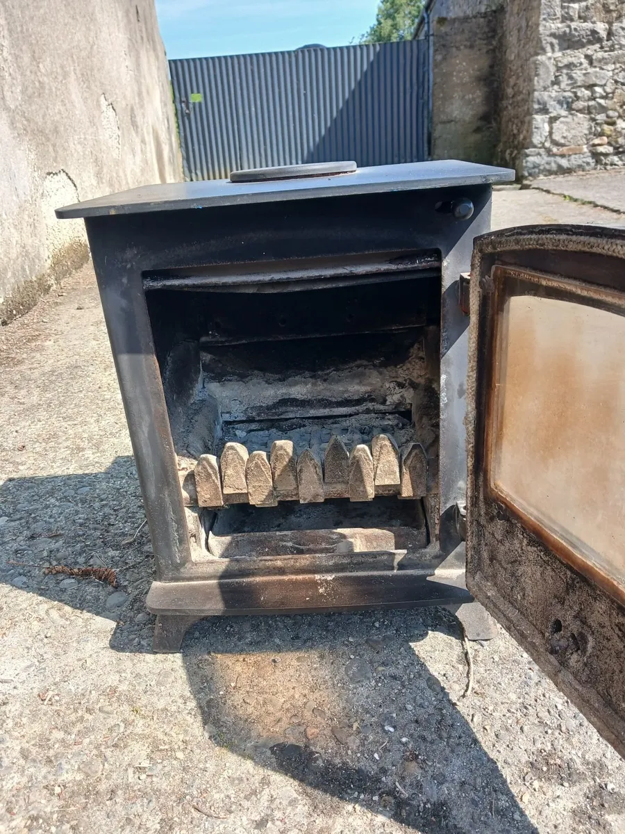 Hunter multi fuel stove - Image 3
