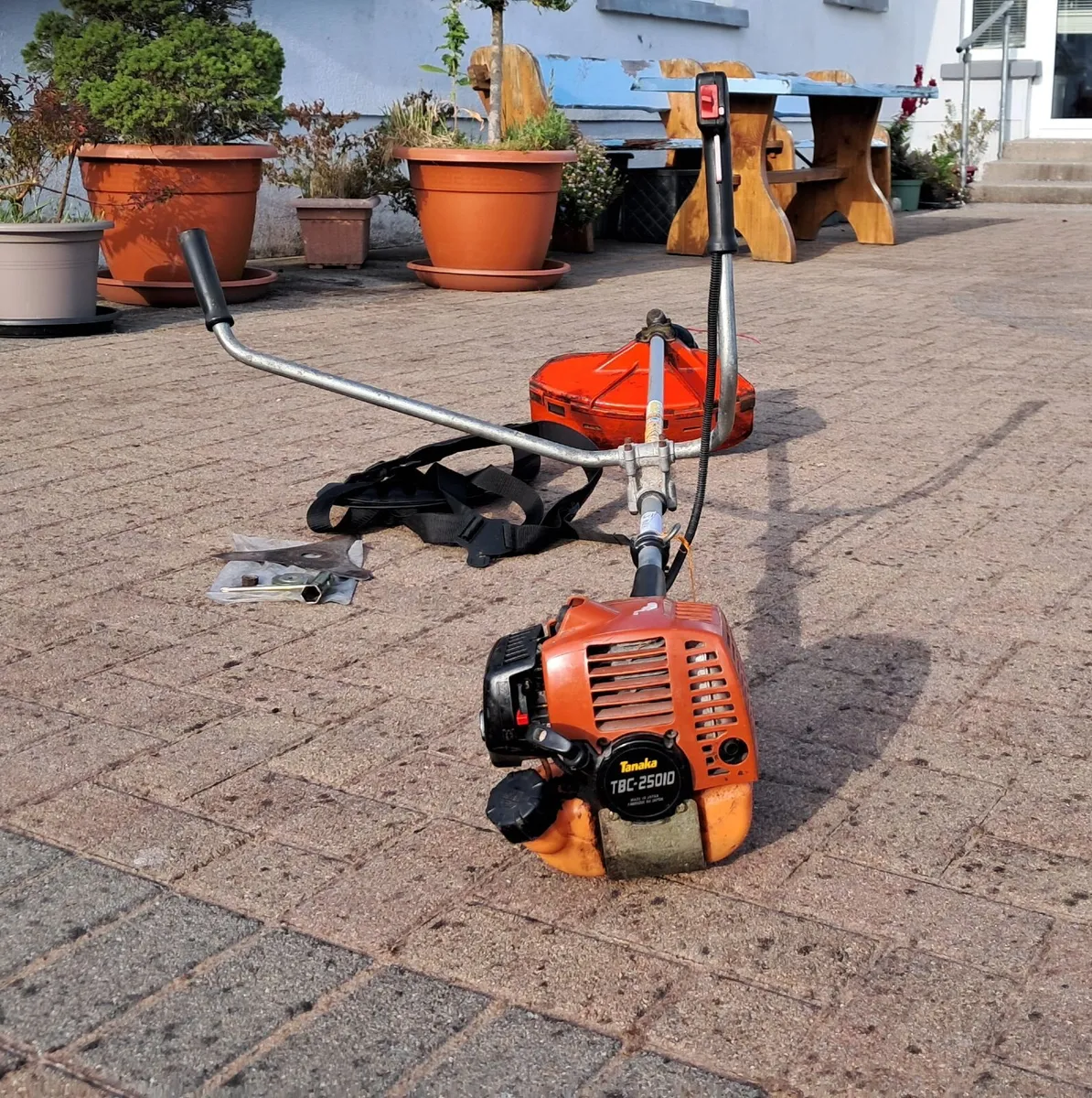 Grass Strimmer - Image 3
