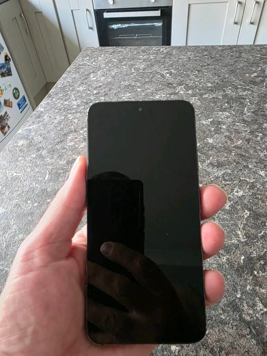 Samsung s23 - Image 3