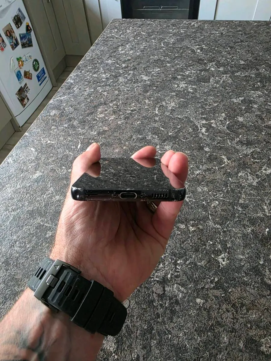 Samsung s23 - Image 4