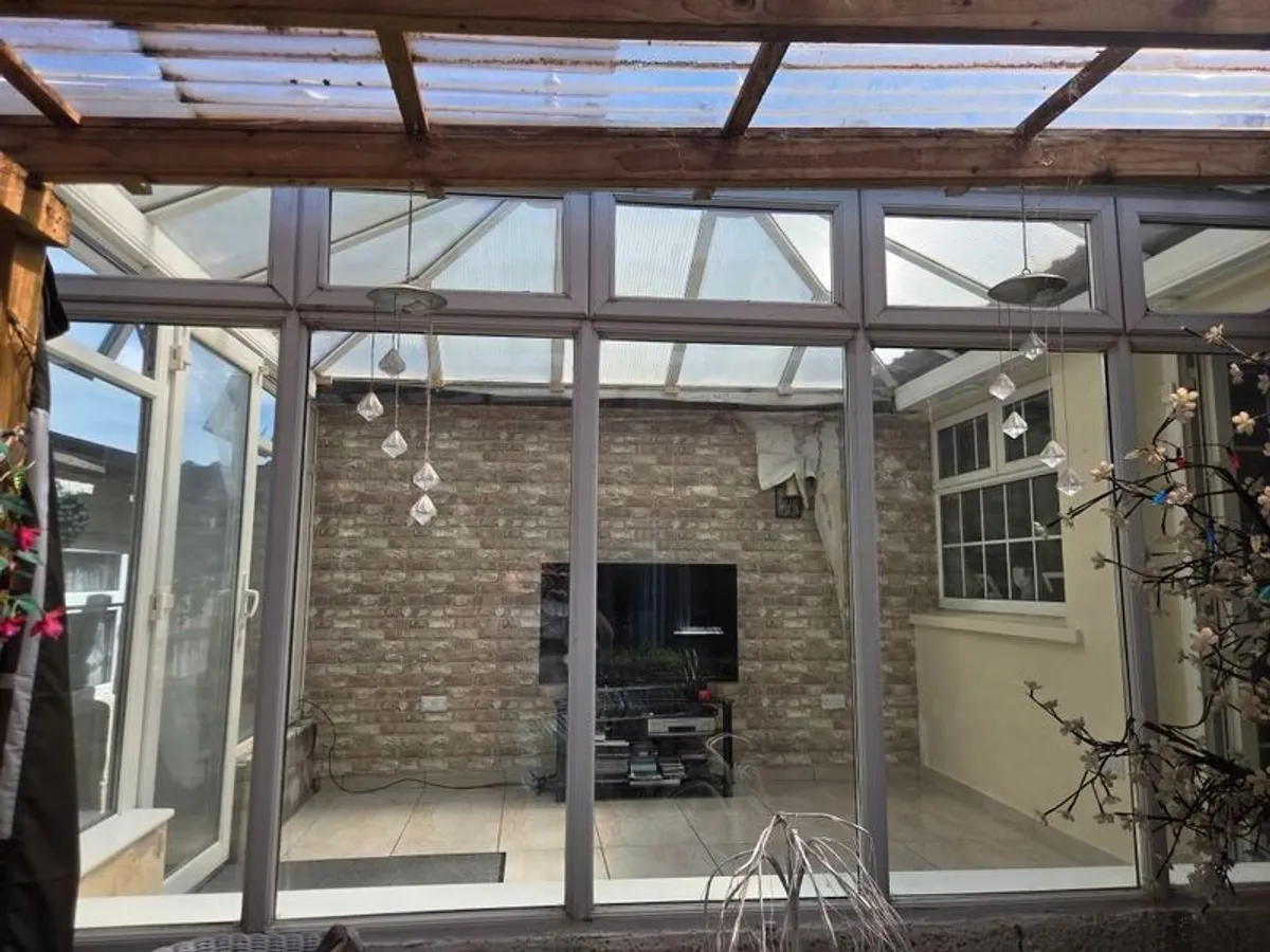 Price drop. Conservatory - Image 2