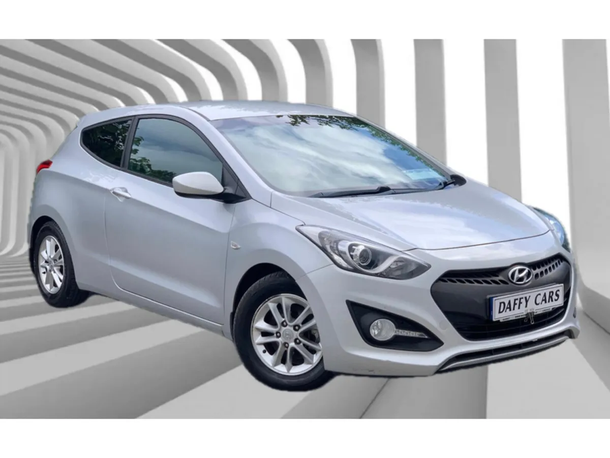 Hyundai i30 I PRO XCEL 1.4 3DR - Image 2