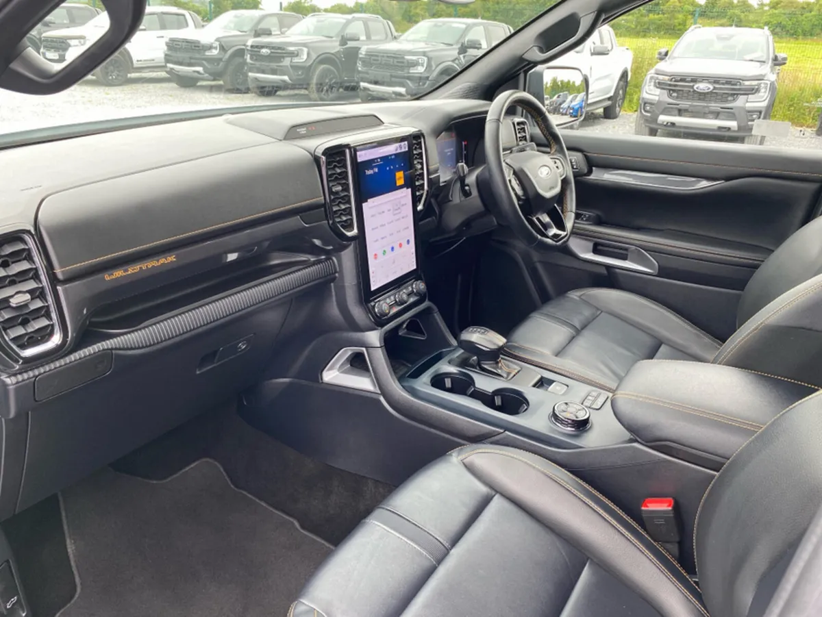 Ford Ranger 2.0 TDCI Wildtrak..Black Edition - Image 4