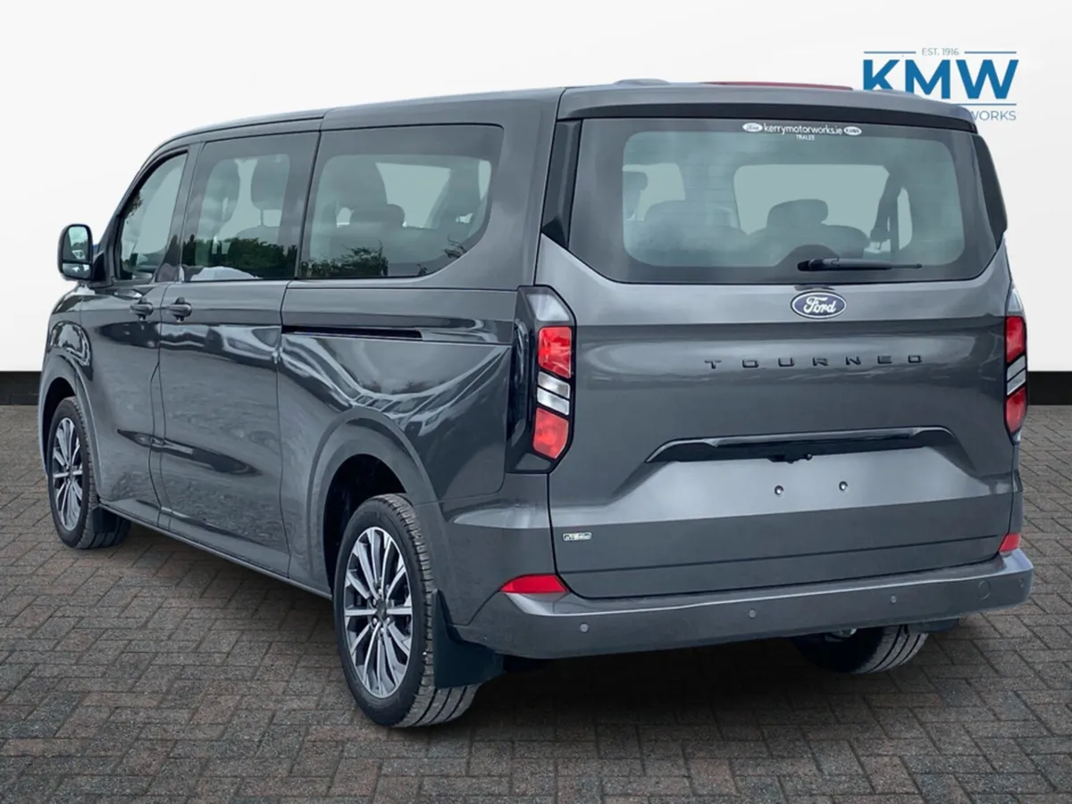 Ford Transit Custom Tourneo Custom 2.5 PHEV..9 Sea - Image 3