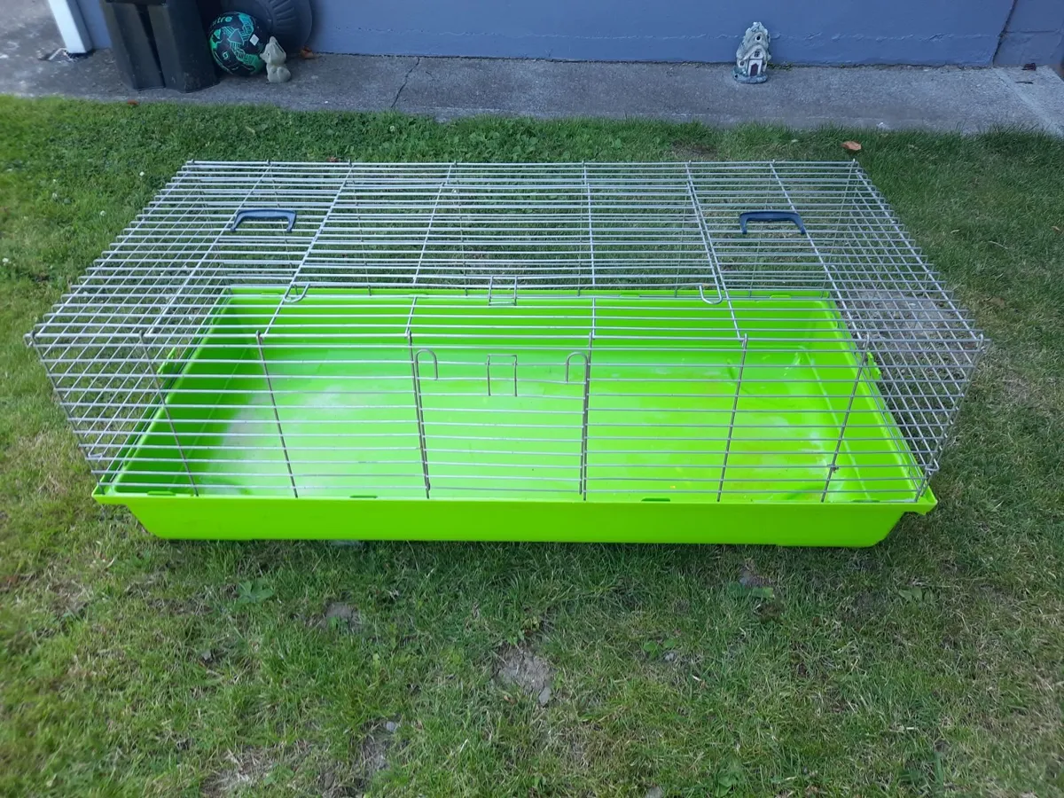 Large cage for rabbit or  guineapigs - Image 1