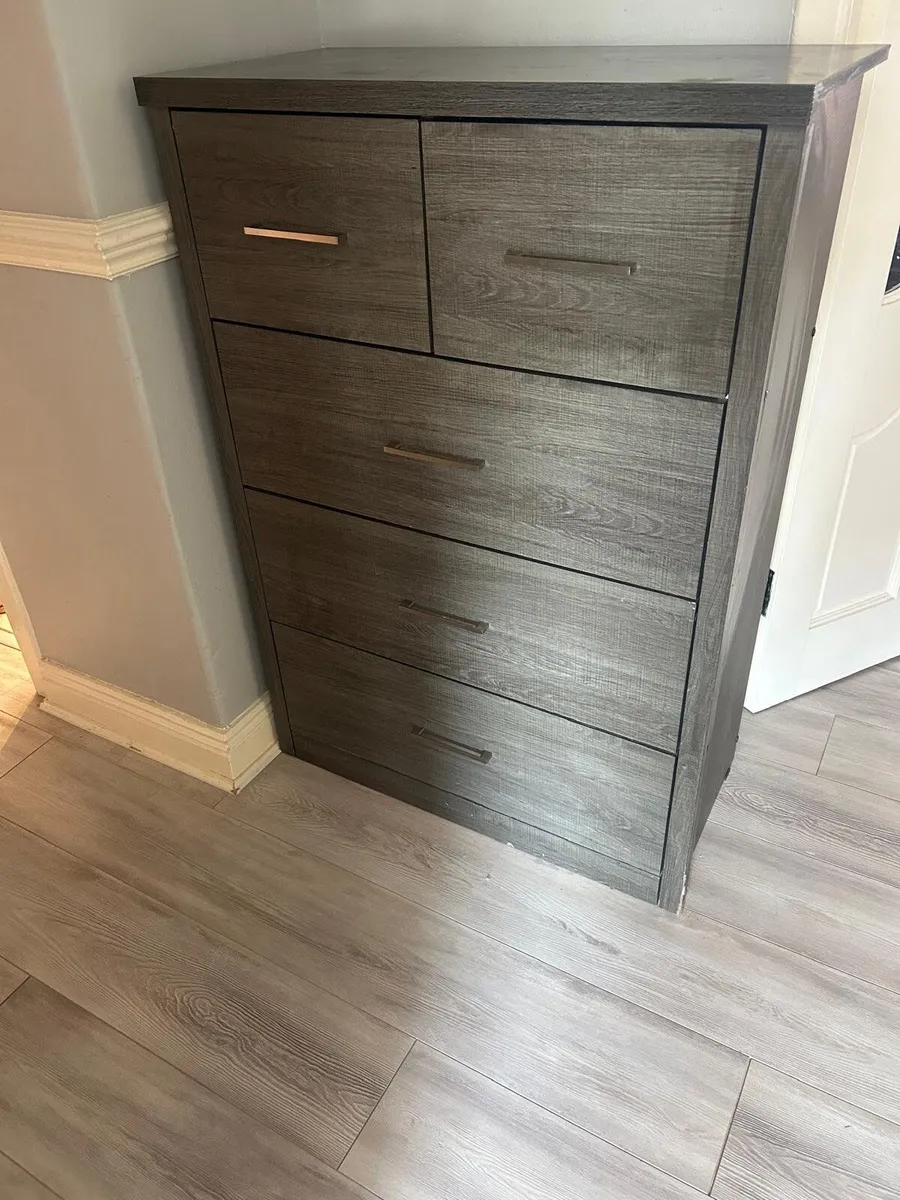 Chest of drawers - Image 3