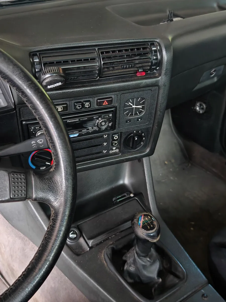 BMW 318 - Image 3