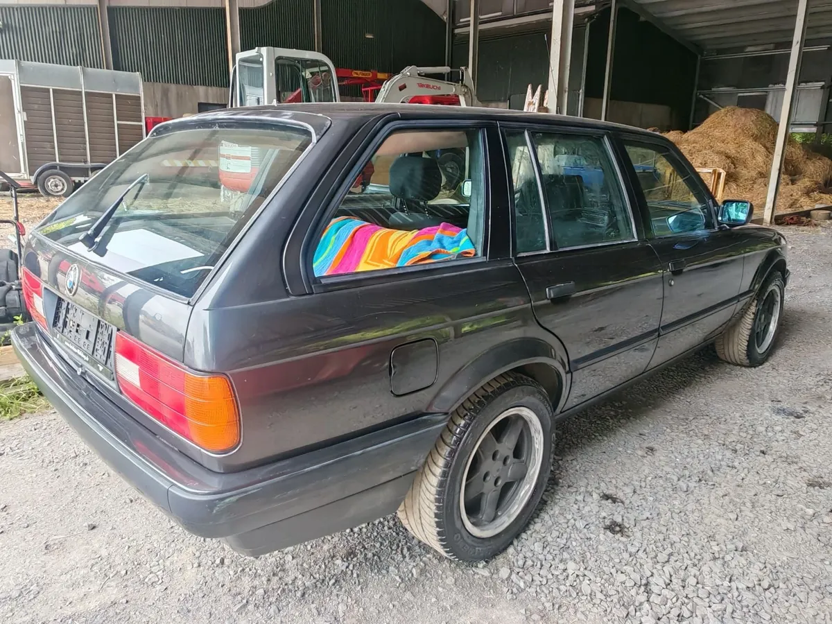 BMW 318 - Image 4