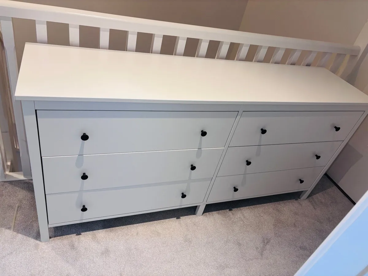 Chest of Drawers - Image 3