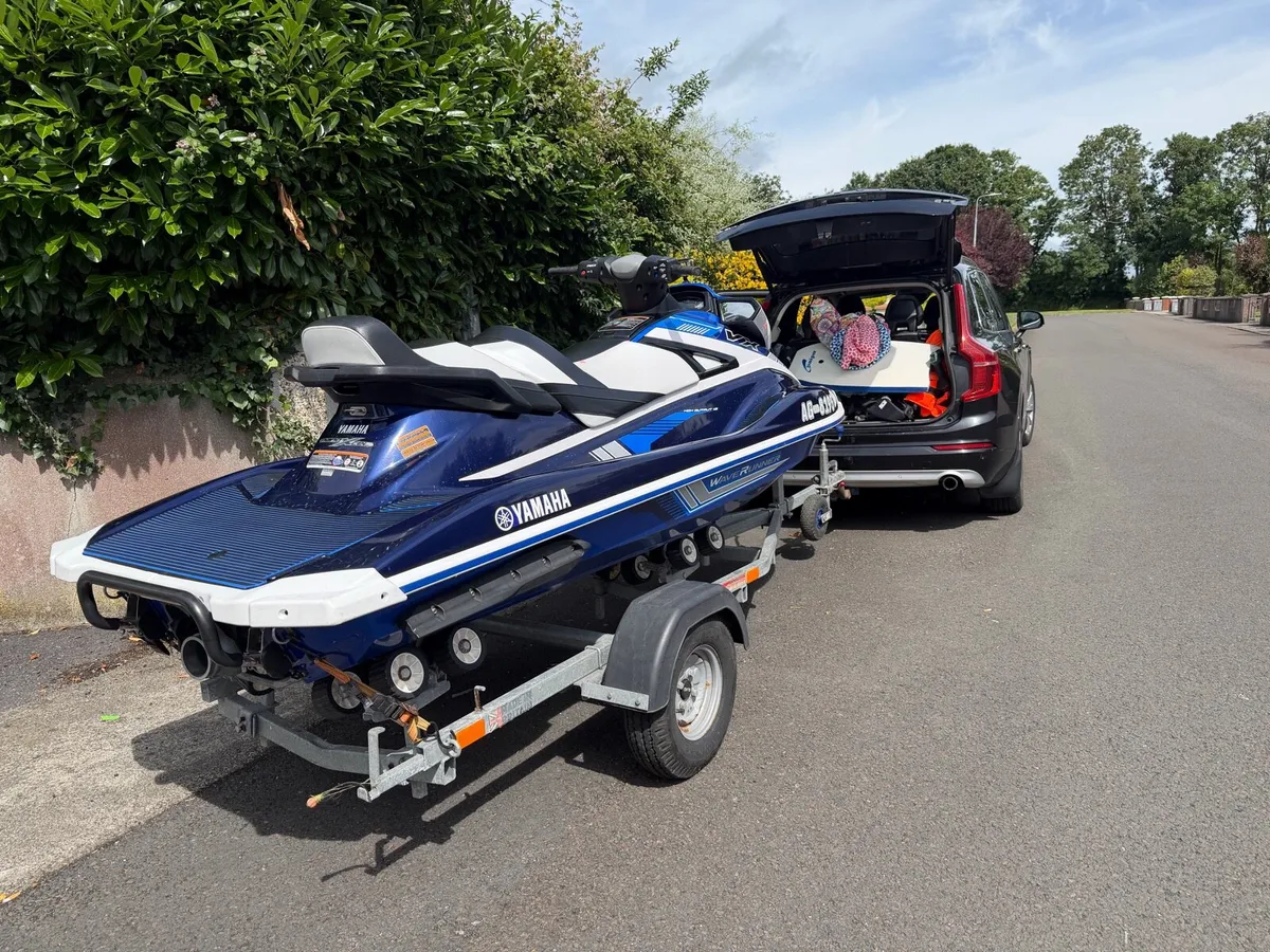 Yamaha VX HO Cruiser 1.8 - Image 1