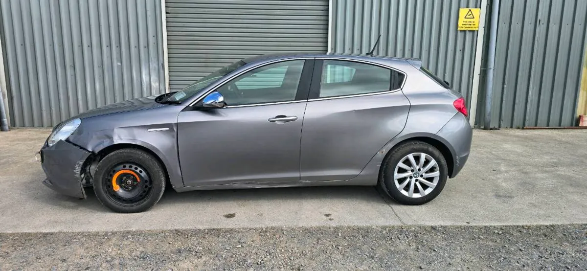 162 ALFA ROMEO GIULIETTA - Image 3