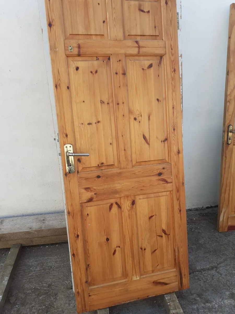 Doras solid doors none warp - Image 2