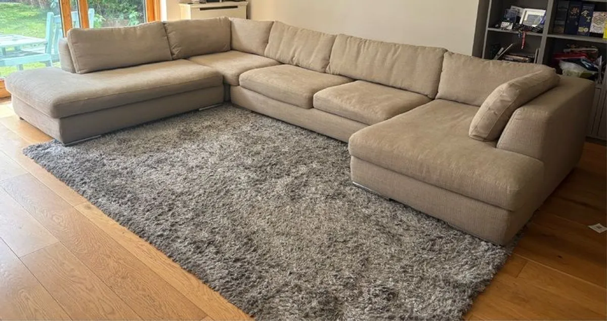 sofa - Image 3