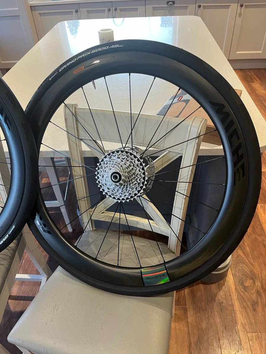 Carbon wheels Kleos 50 Brand new - Image 2
