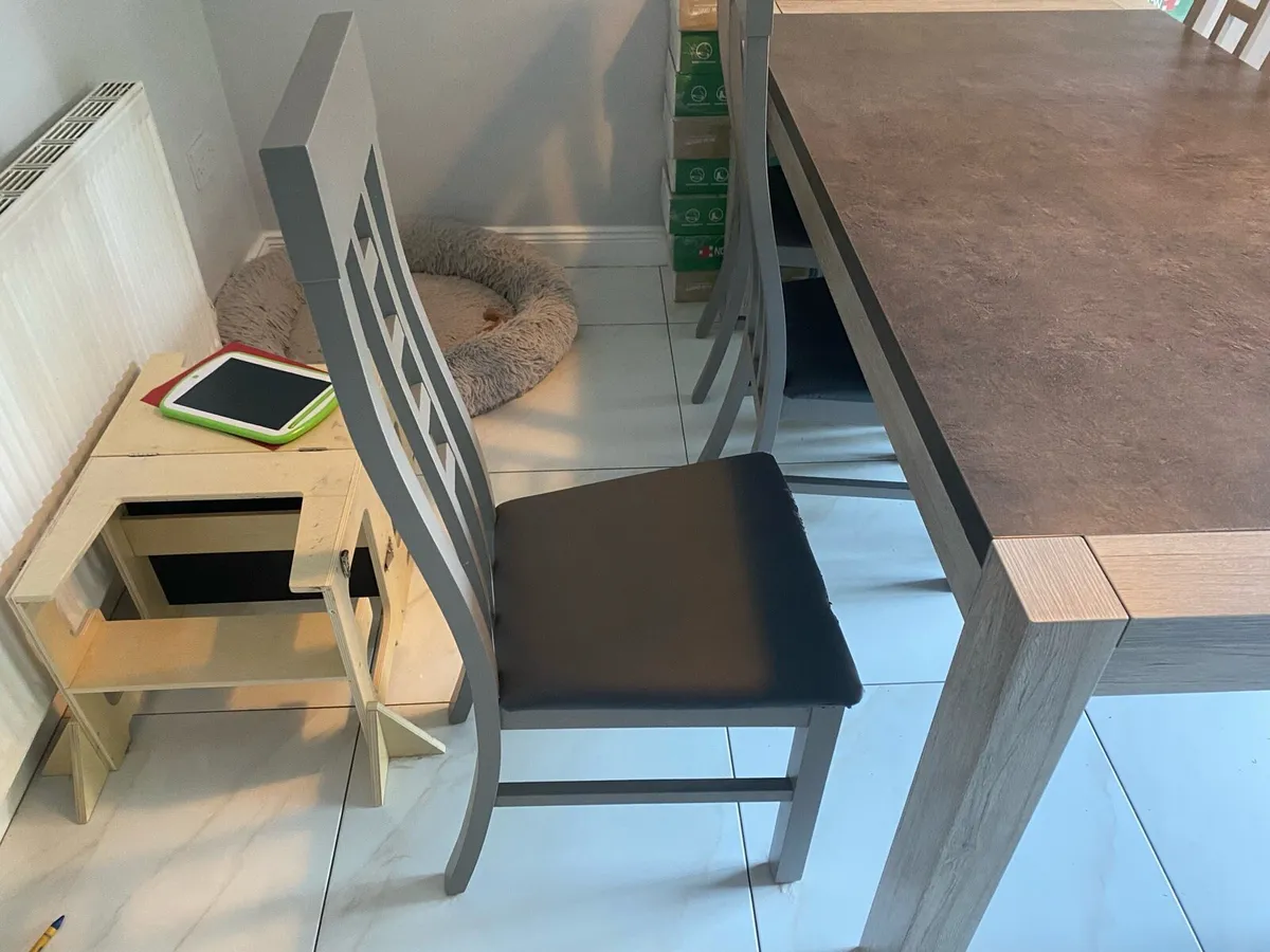 Kitchen Dining Table - Image 4