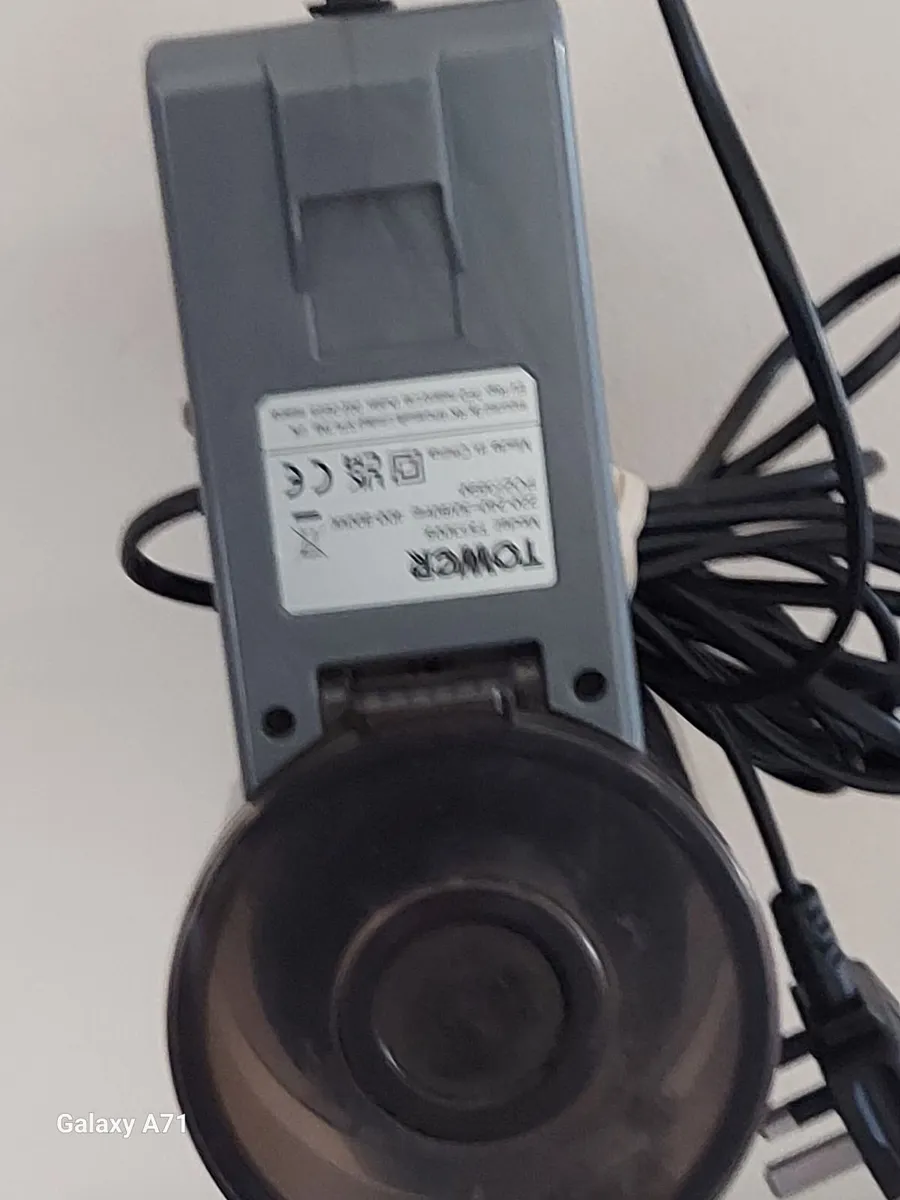 TOWER XEC20 PLUS Vertical wired Vacuum Cleaner - Image 2