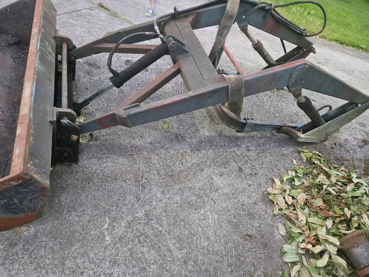 quicke loader ford 4600/4000 - Image 2