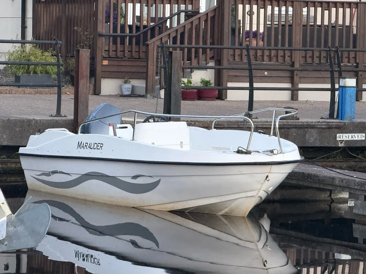 18ft Sports Boat - Image 1