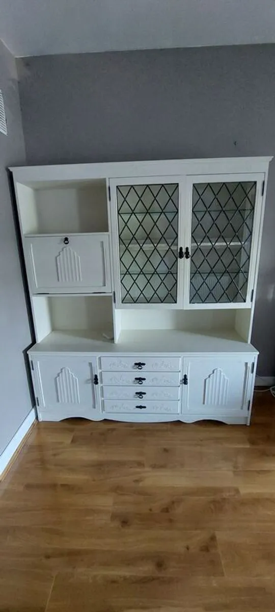 Dining room cabinet - Image 1