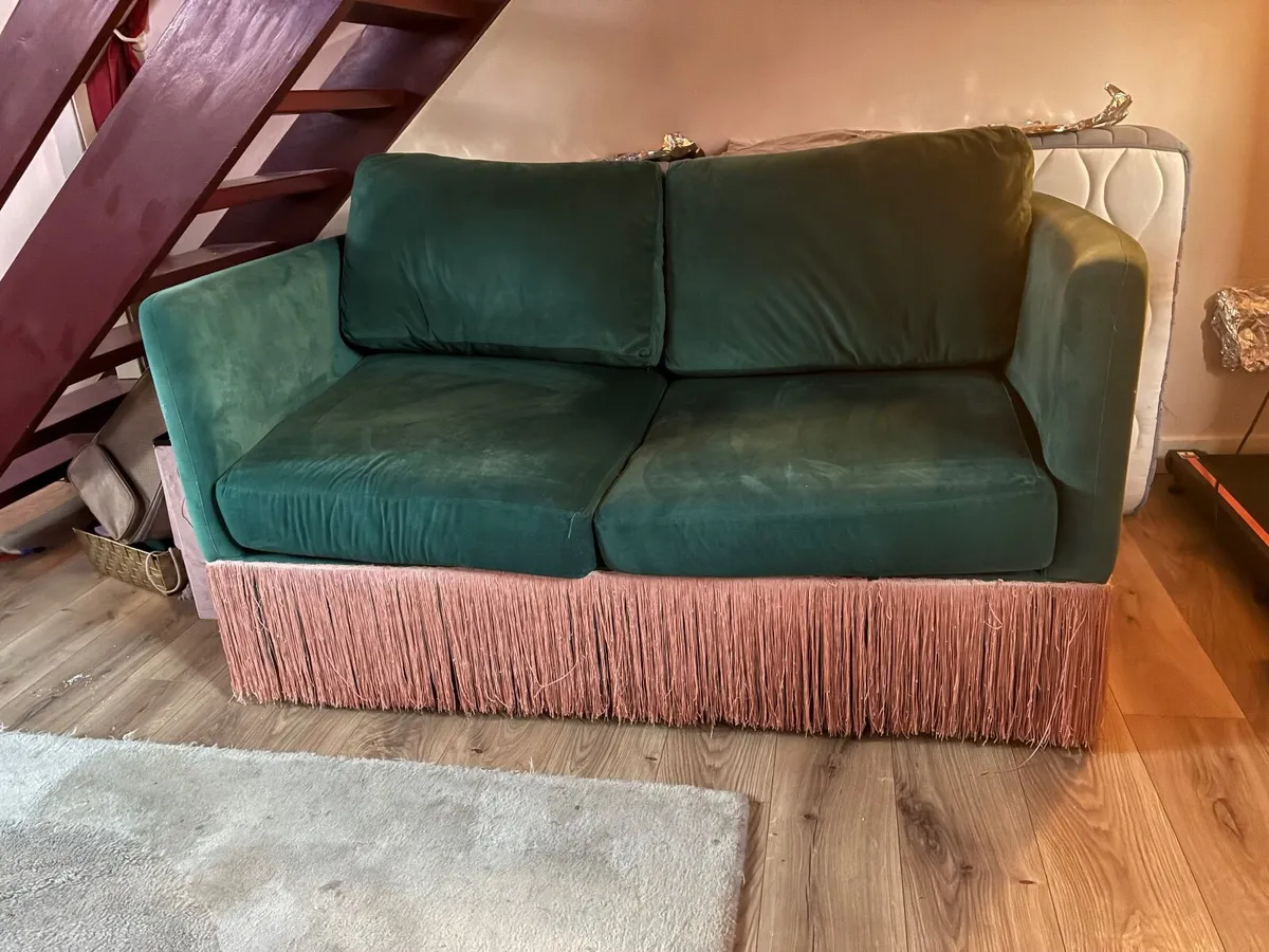 Green Velvet 2-Seater Sofa Bed with Pink Fringe - Image 3