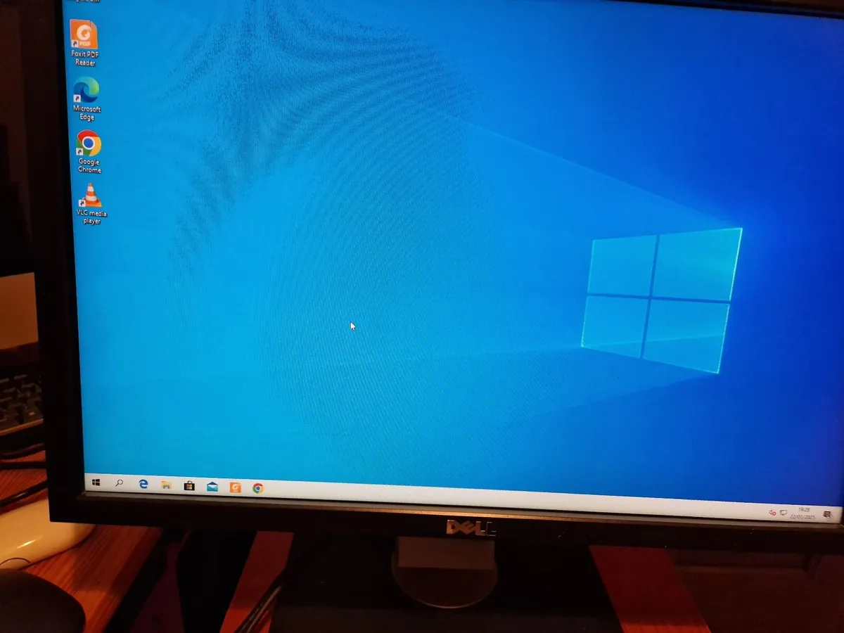 Lenovo ThinkCentre 300GB HDD, 2GB RAM Desktop PC - Image 4