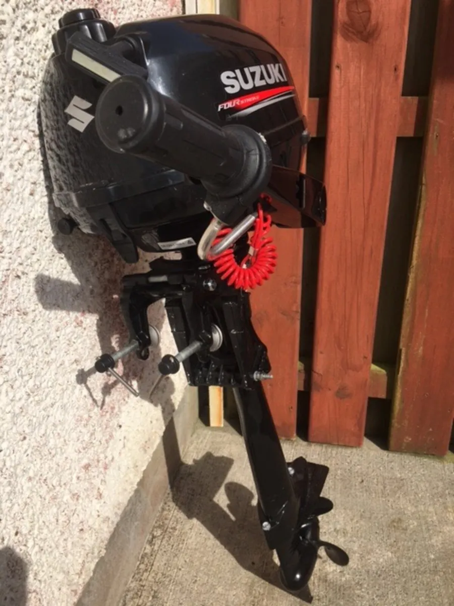Suzuki DF  2.5 hp    Outboard motor like new - Image 2