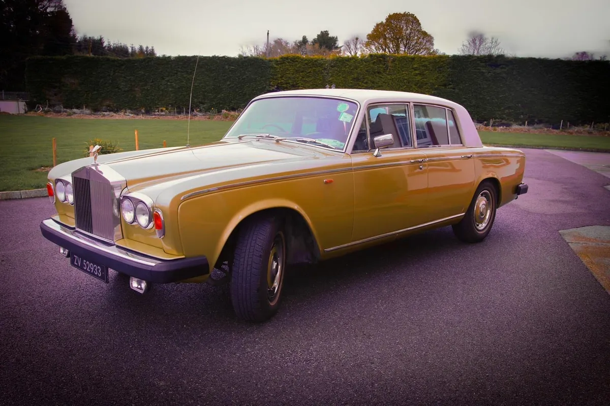 Rolls Royce - Image 1