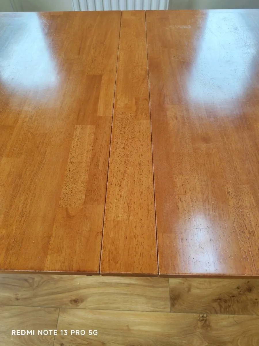 Dining table and chairs - Image 3